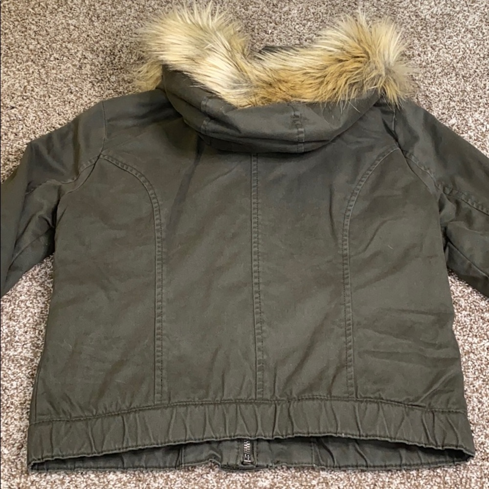 BRAND NEW: Women’s Hollister Jacket - Picture 5 of 11